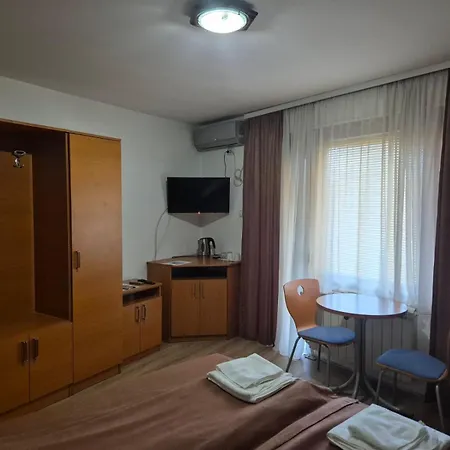 Aparthotel Sobe Aleksandar *