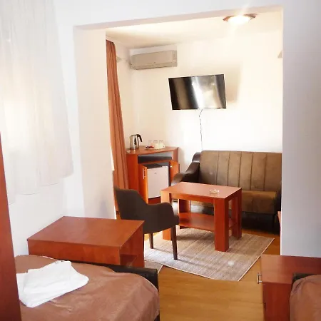Sobe Aleksandar Aparthotel
