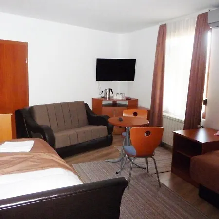 Sobe Aleksandar 3* Nisz