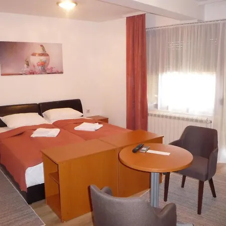 Hotel apartamentowy Sobe Aleksandar